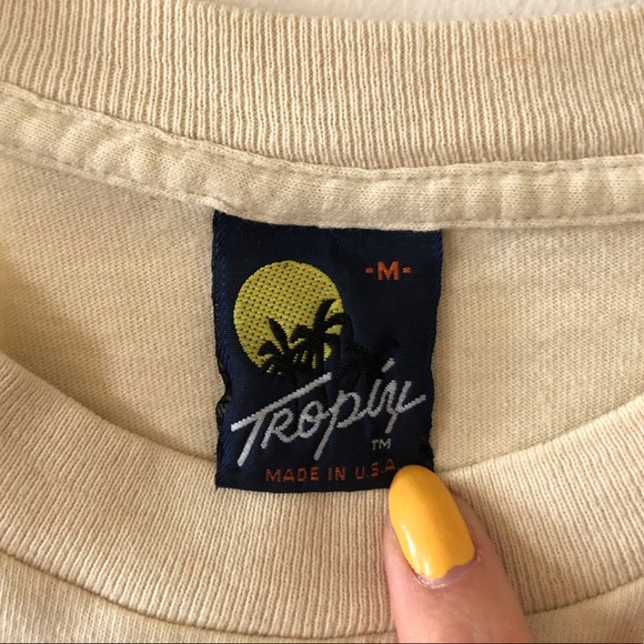 VINTAGE Mickey Mouse Disneyland Crop Top - Picture 5 of 8